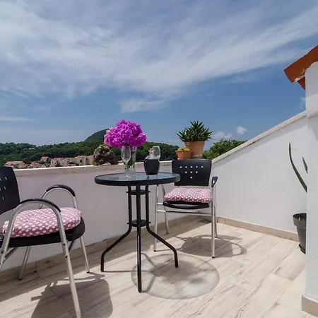 Apartament Emma *