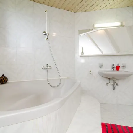 Apartament Emma *