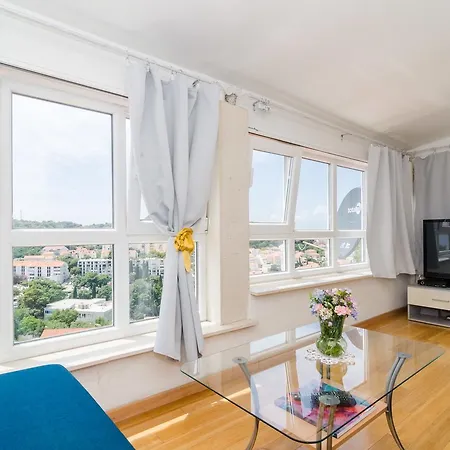 Apartament Emma *